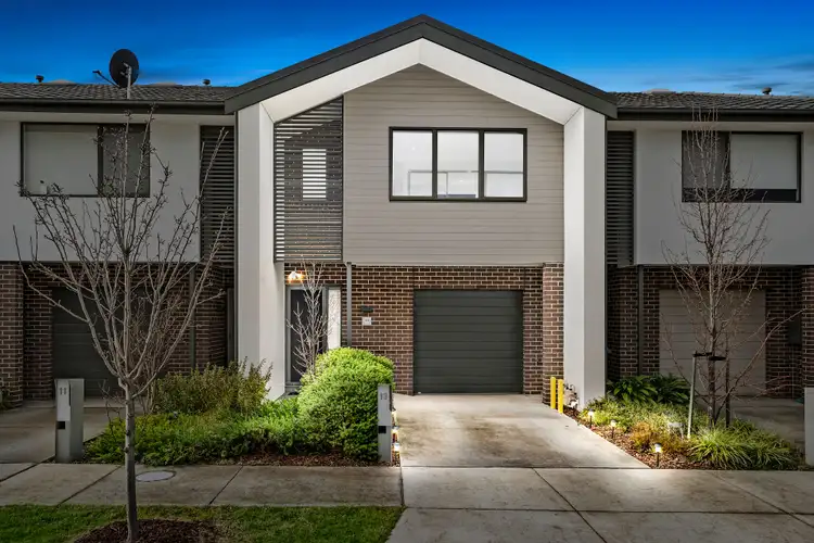 13 Beachwood Drive, Wantirna South VIC 3152