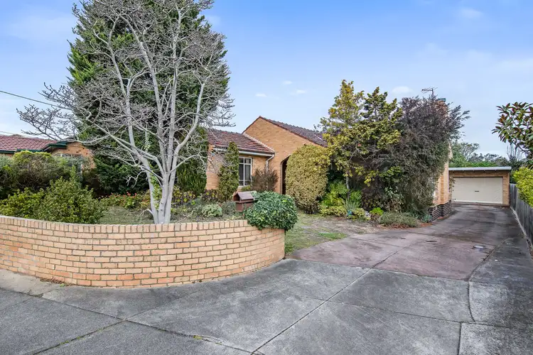 Main view of Homely house listing, 6 Winbourne Road, Mount Waverley VIC 3149