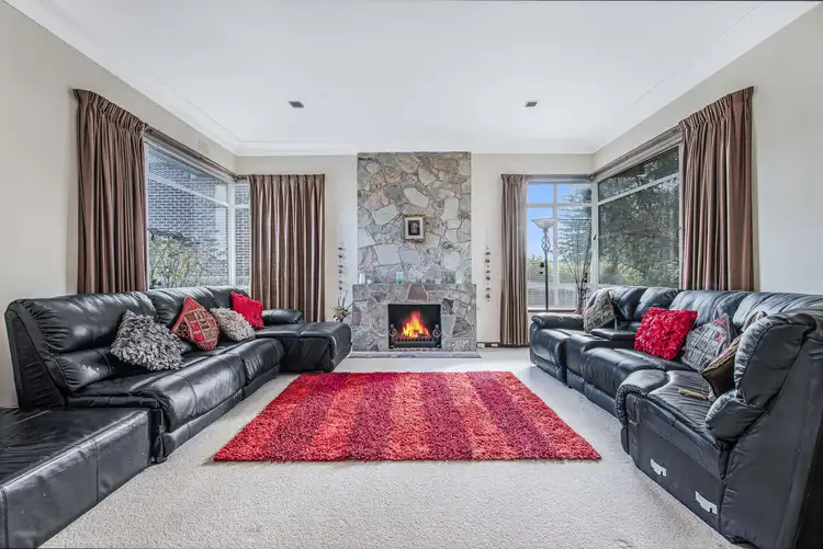 Second view of Homely house listing, 6 Winbourne Road, Mount Waverley VIC 3149