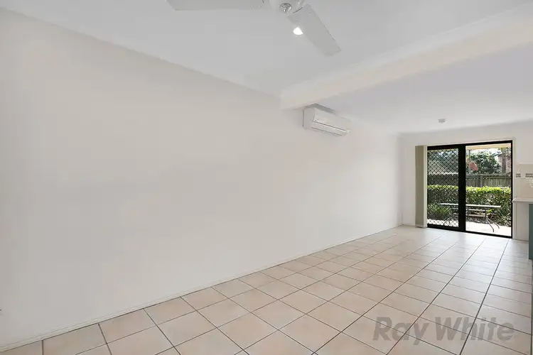 Fifth view of Homely townhouse listing, 71/8 Diamond Place, Runcorn QLD 4113