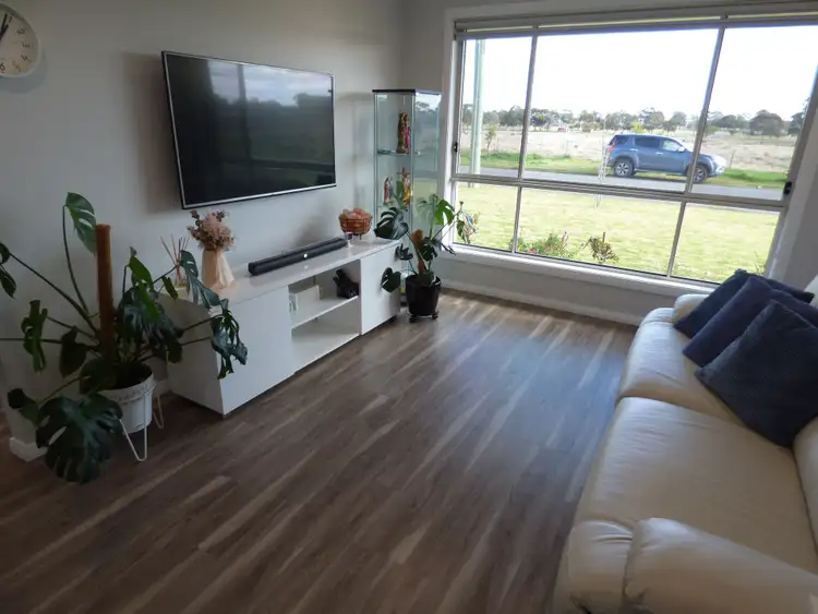Fifth view of Homely house listing, 103 York Street, Forbes NSW 2871