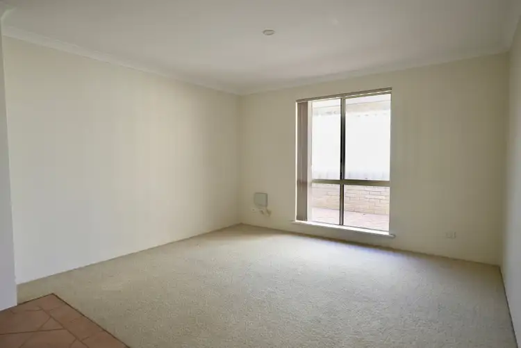 Sixth view of Homely semi-detached listing, 1/9 Penzance Way, Tarcoola Beach WA 6530