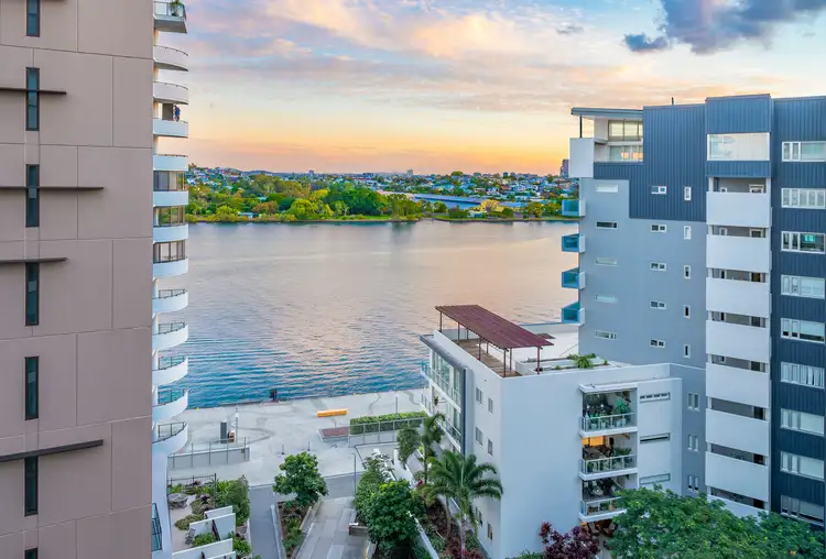 1004/37B Harbour Road, Hamilton QLD 4007