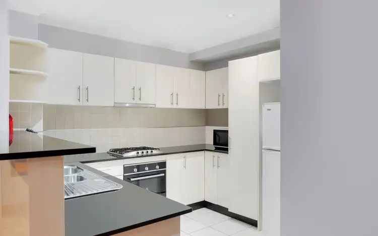 Second view of Homely unit listing, 13/12-14 Gladstone Avenue, Wollongong NSW 2500