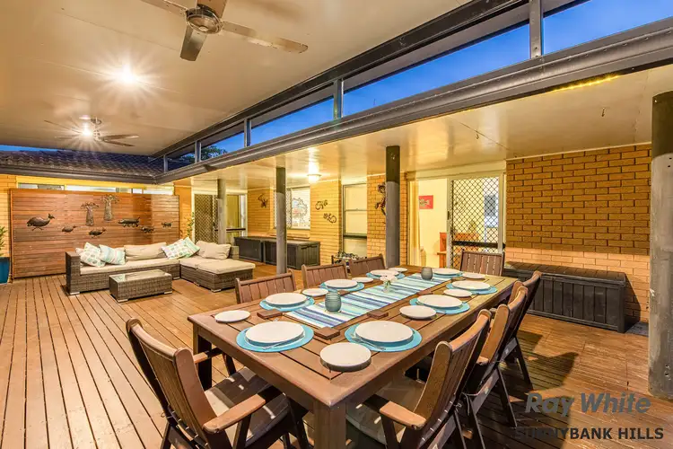 10 Woodlands Drive, Rochedale South QLD 4123