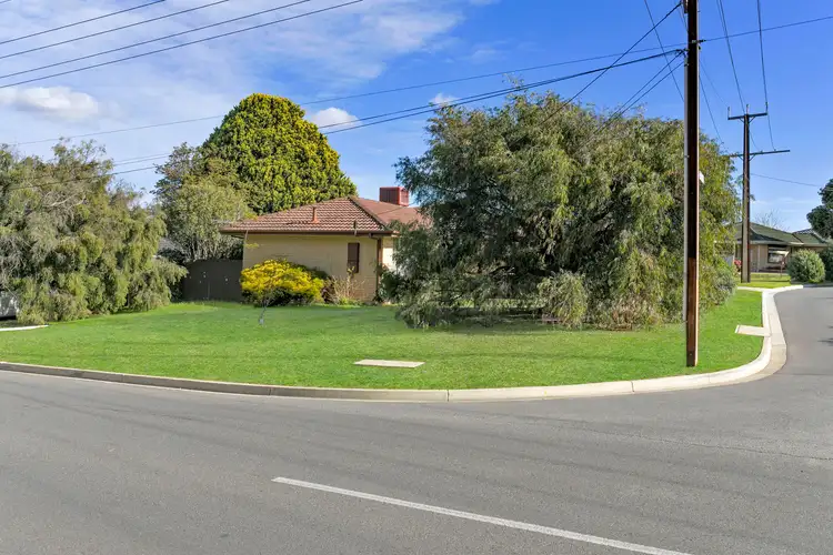 Fifth view of Homely house listing, 2 Shortridge Street, Modbury Heights SA 5092