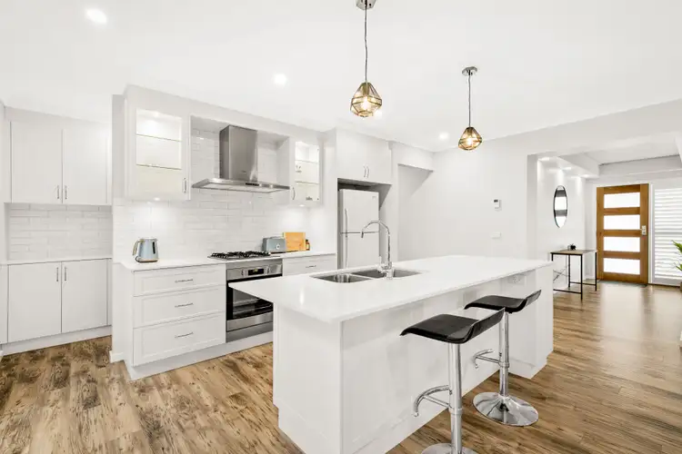 Third view of Homely house listing, 5 Sheoak Street, Warragul VIC 3820