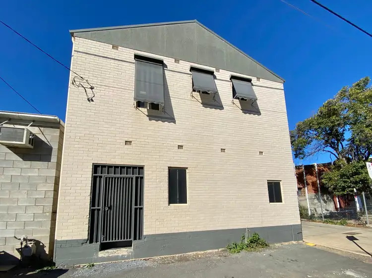 9a Lawler Street, Forbes NSW 2871