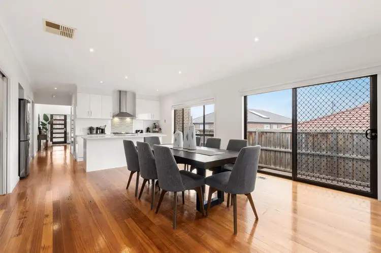 54 Eminence Boulevard, Doreen VIC 3754