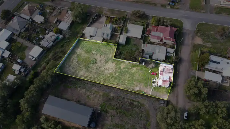 2 Murchison Street, Sailors Gully VIC 3556
