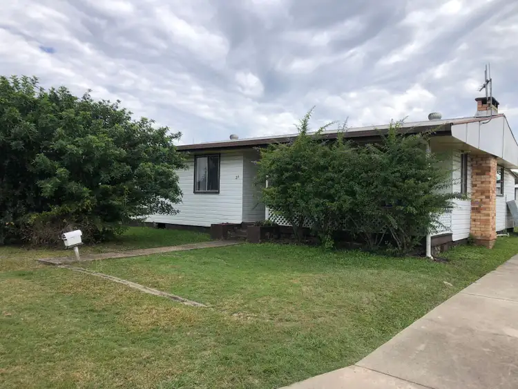 27 Tapscott Street, Tinana QLD 4650