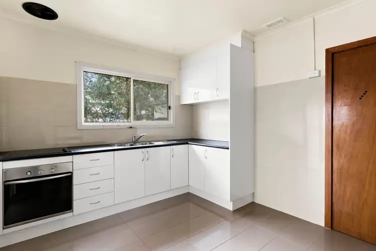 Third view of Homely house listing, 5 Woonah Street, Chadstone VIC 3148