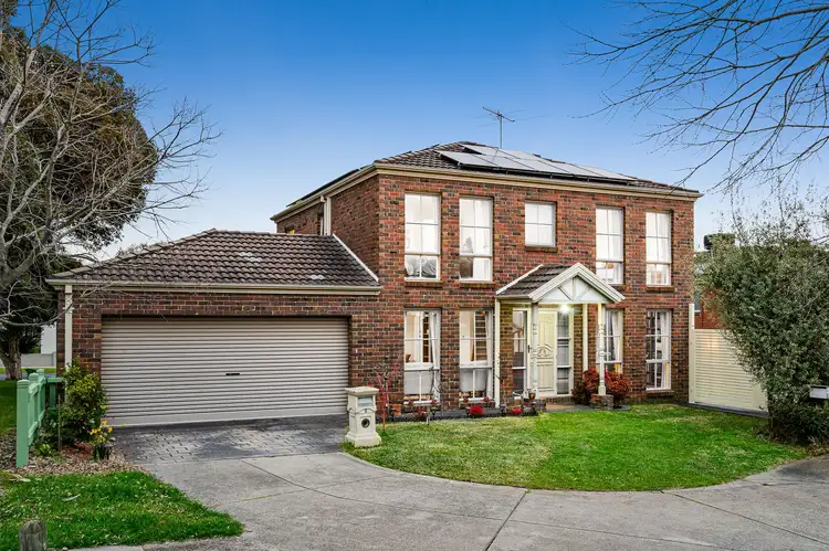 5 Maltby Walk, Burwood VIC 3125