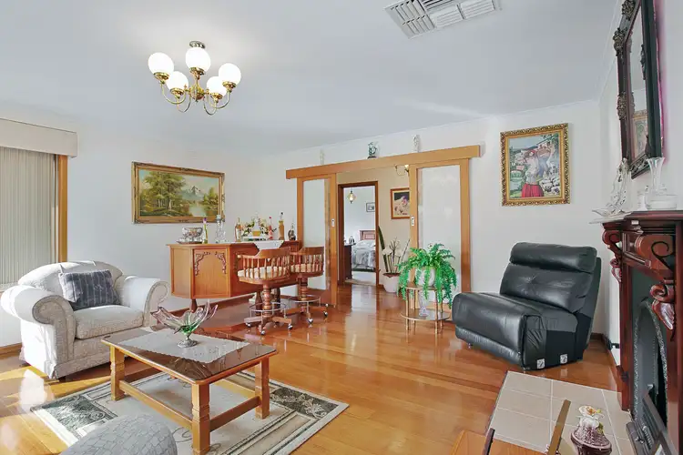 Sixth view of Homely house listing, 7 Dendaryl Drive, Bundoora VIC 3083