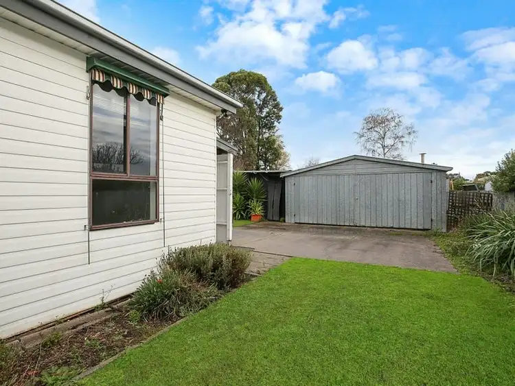 Fifth view of Homely house listing, 19 McAdam Crescent, Colac VIC 3250
