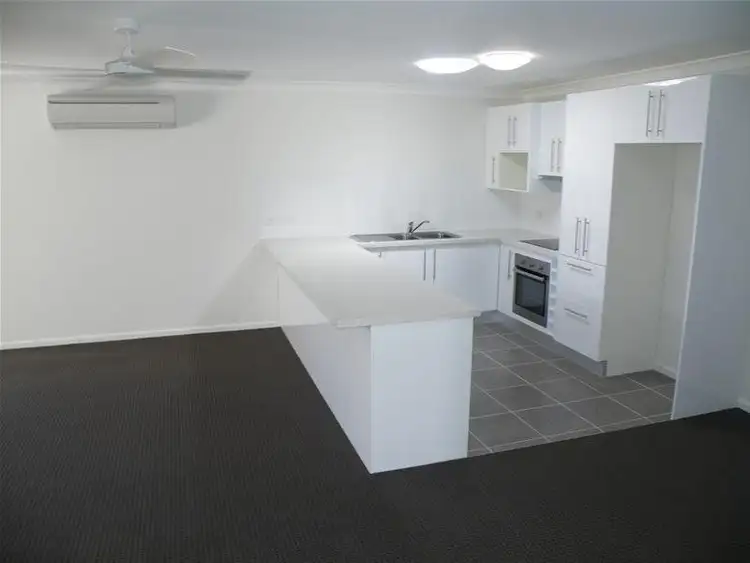 Second view of Homely unit listing, Unit 5/9 Phillip Street, Quirindi NSW 2343