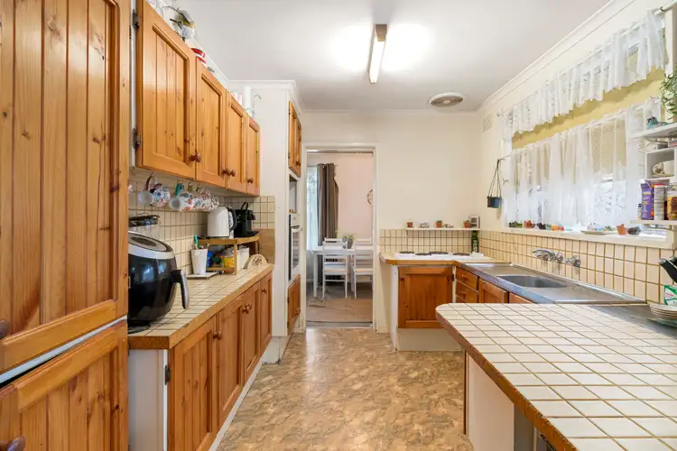 Fourth view of Homely house listing, 2 Minno Court, Frankston VIC 3199