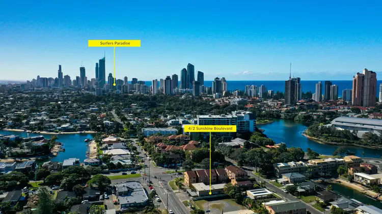 4/2 Sunshine Boulevard, Broadbeach Waters QLD 4218