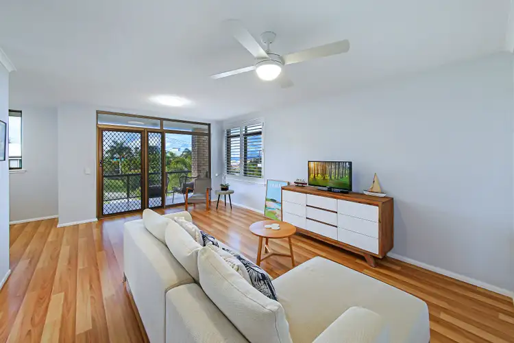 Fourth view of Homely unit listing, Unit 3/26 Upper Gay Terrace, Kings Beach QLD 4551