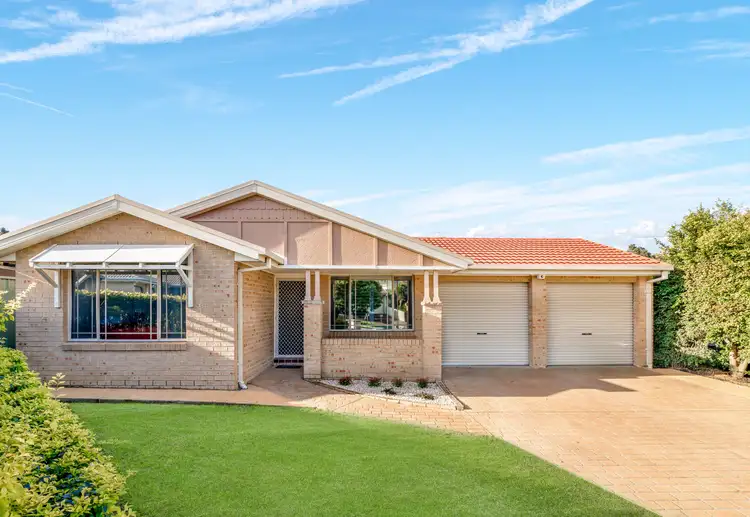 5 Sentinel Close, Horningsea Park NSW 2171