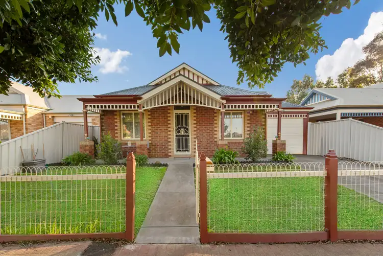 3 Mersey Lane, Caroline Springs VIC 3023