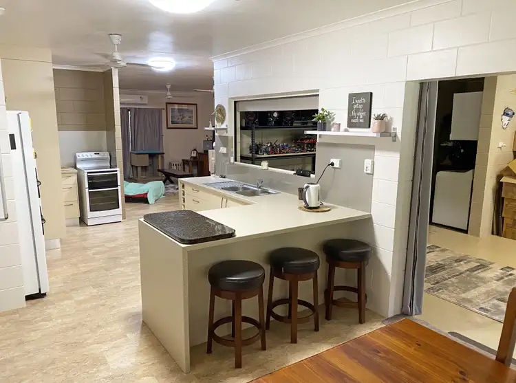 Sixth view of Homely house listing, 7 Pawsey Close, Atherton QLD 4883