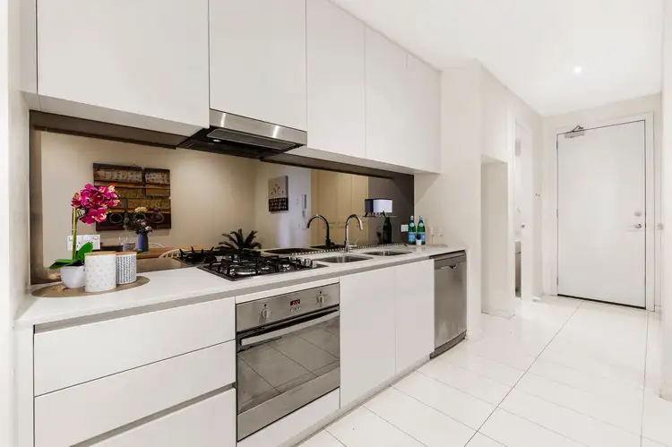 Fourth view of Homely unit listing, 2/30 Linacre Drive, Bundoora VIC 3083