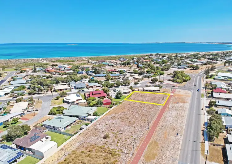 94 Bashford Street, Jurien Bay WA 6516