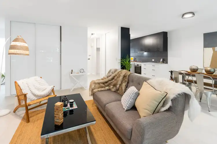 Sixth view of Homely unit listing, 6/28 Marine Parade, Southport QLD 4215