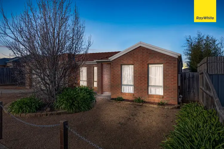 Second view of Homely house listing, 35 Roslyn Park Drive, Harkness VIC 3337