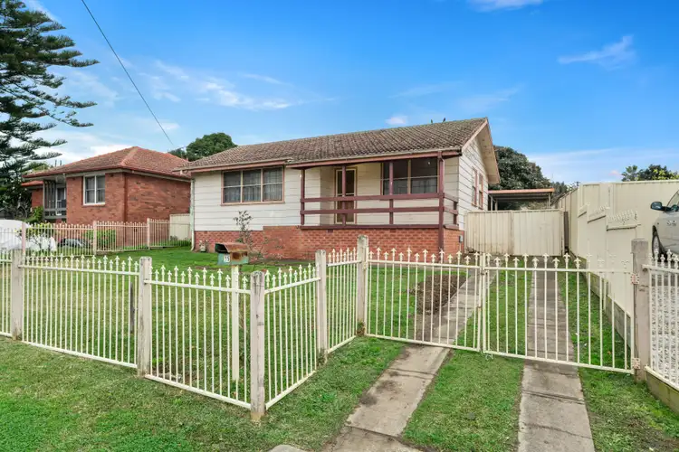 15 Hobart Street, Nowra NSW 2541