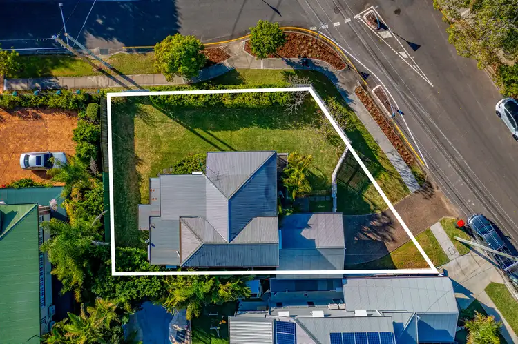 Second view of Homely house listing, 152 Allen Street, Hamilton QLD 4007