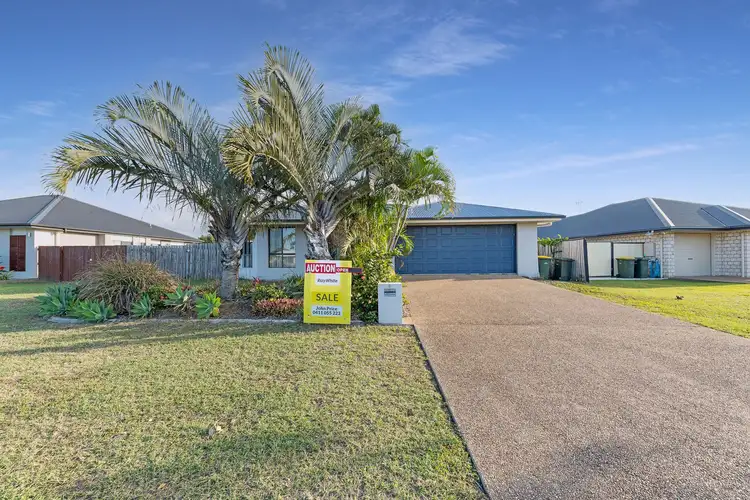 5 Peggy Drive, Coral Cove QLD 4670
