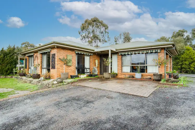 60 Steele Street, Chewton VIC 3451