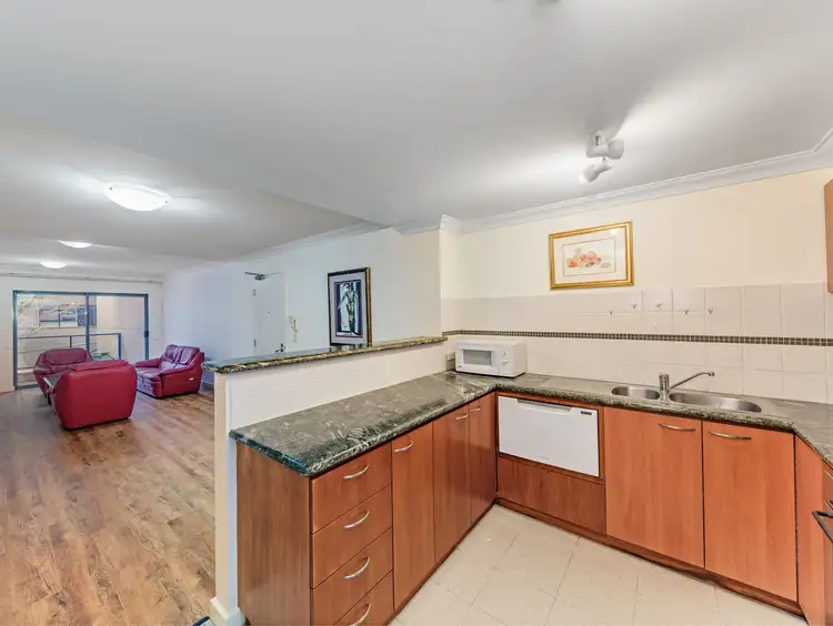 40/118 Mounts Bay Road, Perth WA 6000