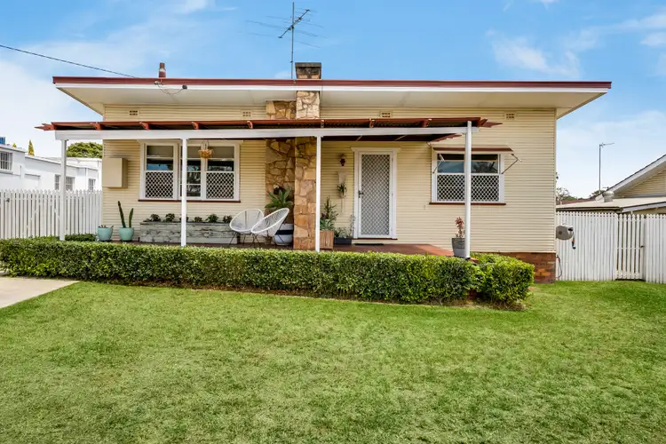 499 Greenwattle Street, Wilsonton QLD 4350