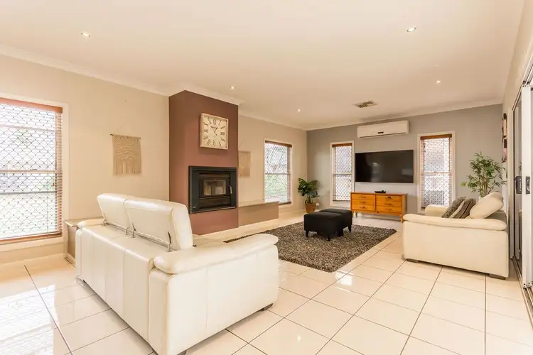 Fifth view of Homely house listing, 5 Peppertree Lane, Emerald QLD 4720