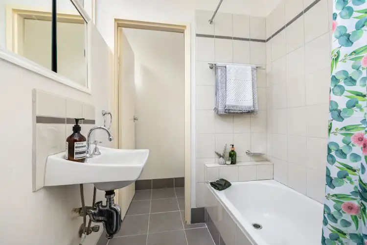 Fourth view of Homely apartment listing, 12/1 Ranleigh Court, Moorabbin VIC 3189