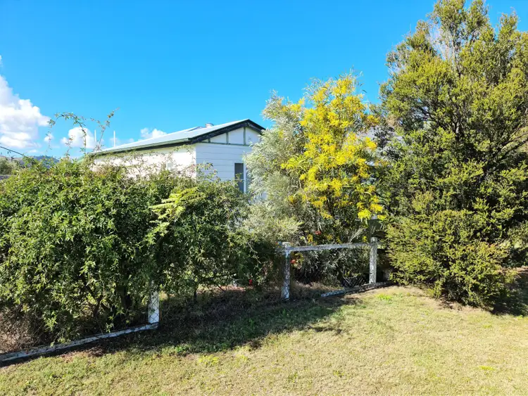 Fifth view of Homely house listing, 2 Vanneck Street, Yangan QLD 4371