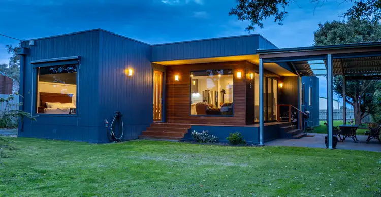 6 Colville Street, Port Albert VIC 3971