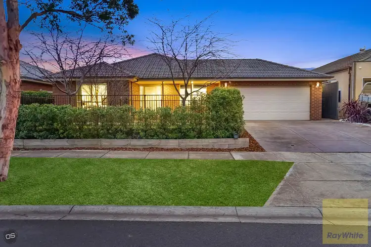 Second view of Homely house listing, 7 Chelsea Court, Burnside Heights VIC 3023