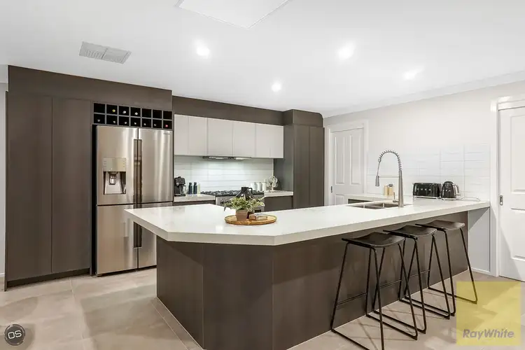Sixth view of Homely house listing, 7 Chelsea Court, Burnside Heights VIC 3023
