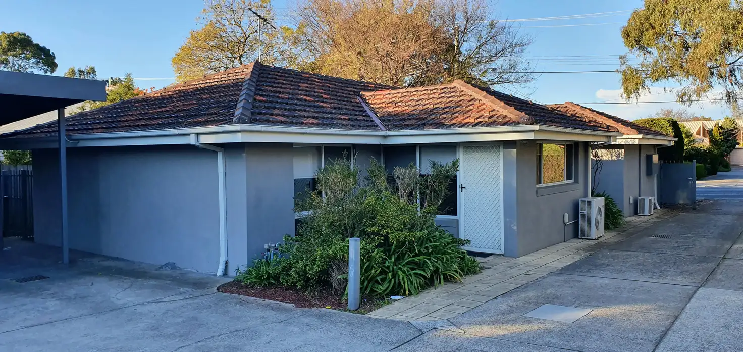 Main view of Homely unit listing, 2/7 Golf Links Avenue, Oakleigh VIC 3166