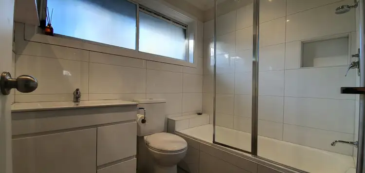 Fifth view of Homely unit listing, 2/7 Golf Links Avenue, Oakleigh VIC 3166