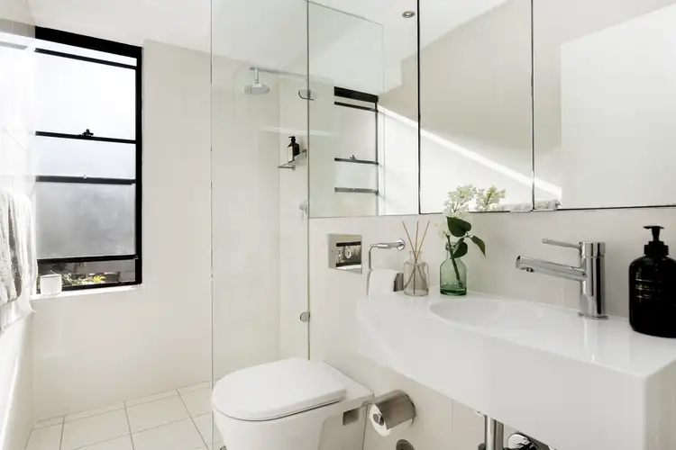 Fifth view of Homely apartment listing, 15/19-21 Billyard Avenue, Elizabeth Bay NSW 2011