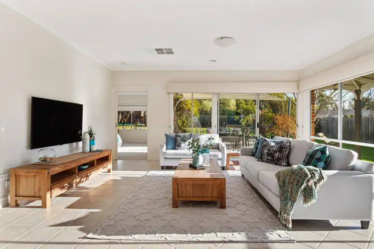 Fifth view of Homely house listing, 8 Gladys Grove, Croydon VIC 3136