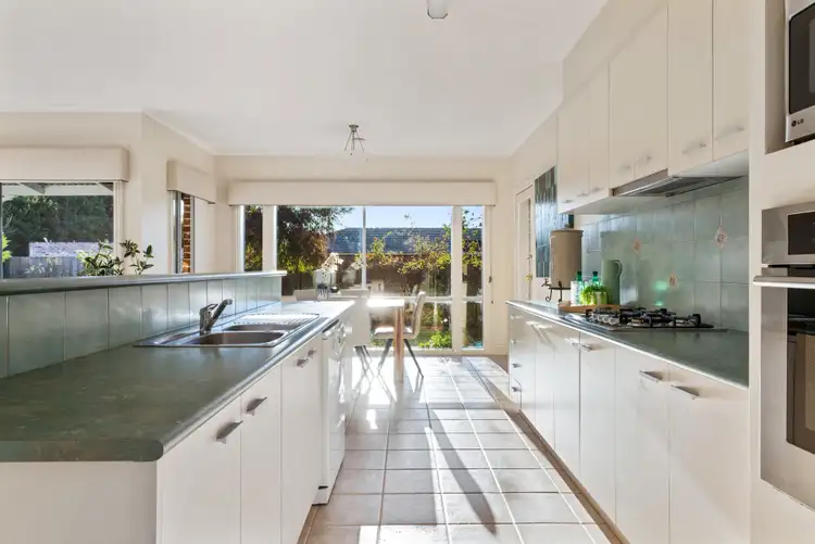 Sixth view of Homely house listing, 8 Gladys Grove, Croydon VIC 3136