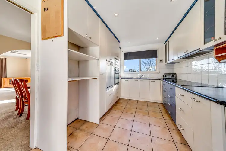 Fifth view of Homely house listing, 8 Neeld Place, Charnwood ACT 2615