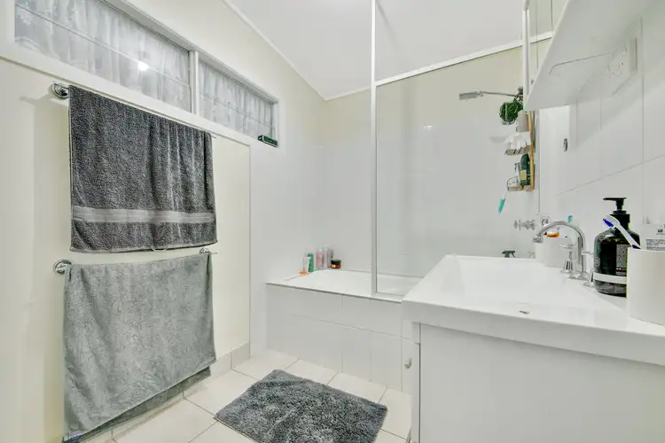 Seventh view of Homely house listing, 39 Matthew Flinders Drive, Cooee Bay QLD 4703