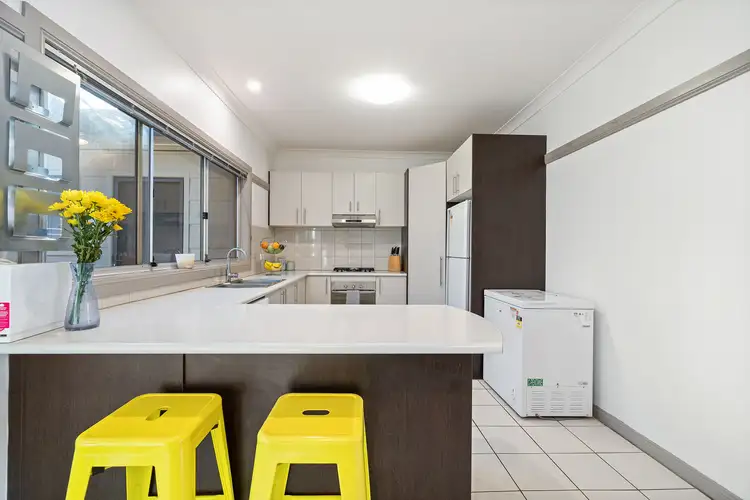 Sixth view of Homely townhouse listing, 2/18 Mowatt Street, Queanbeyan East NSW 2620